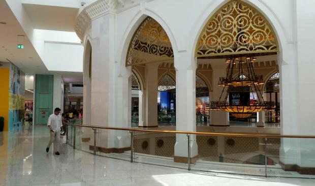 Name:  2016-dubai mall-05.jpg
Views: 7603
Size:  36.3 KB