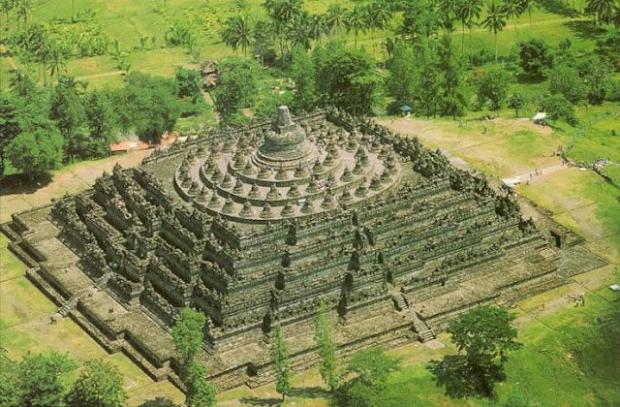 Name:  Borobudur iz vazduha.jpg
Views: 365
Size:  63.0 KB