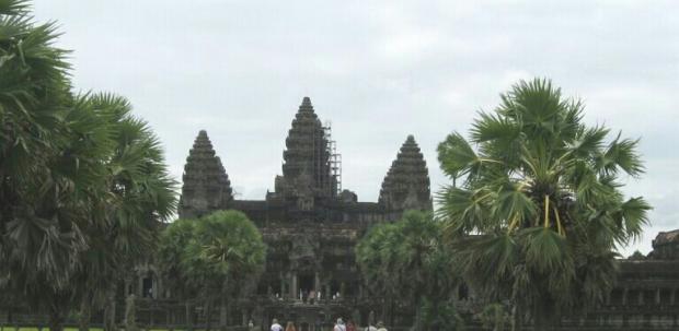 Name:  Angkor ulaz-1.jpg
Views: 3919
Size:  24.7 KB