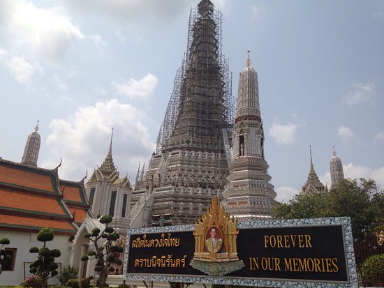 Name:  Wat Arun 2017.jpg
Views: 308
Size:  49.6 KB