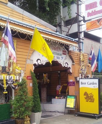 Name:  Beer garden soi 7.jpg
Views: 476
Size:  128.7 KB