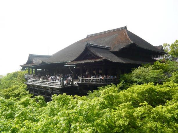 Name:  2012kiyomizu02.jpg
Views: 244
Size:  54.4 KB