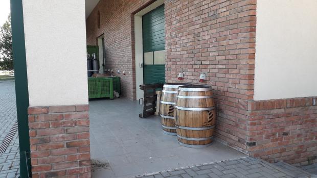 Click image for larger version
Name: 20210626_174354.jpg
Views: 1
Size: 36.1 KB
ID: 22036