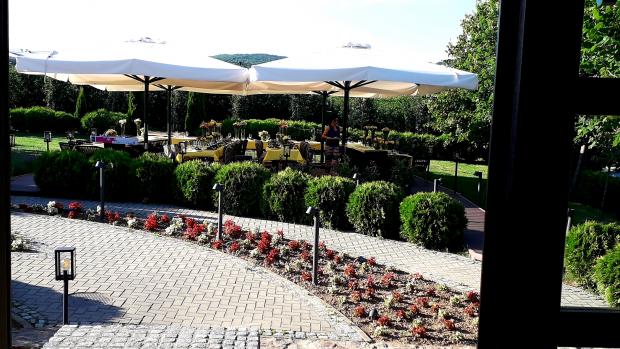 Click image for larger version
Name: 20210626_185002.jpg
Views: 1
Size: 57.5 KB
ID: 22043