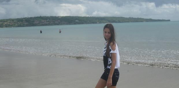 Click image for larger version
Name: Jimbaran 2.jpg
Views: 1
Size: 17.9 KB
ID: 25279