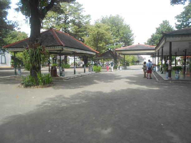 Click image for larger version
Name: jkhfcplu 779.jpg
Views: 1
Size: 47.3 KB
ID: 25355