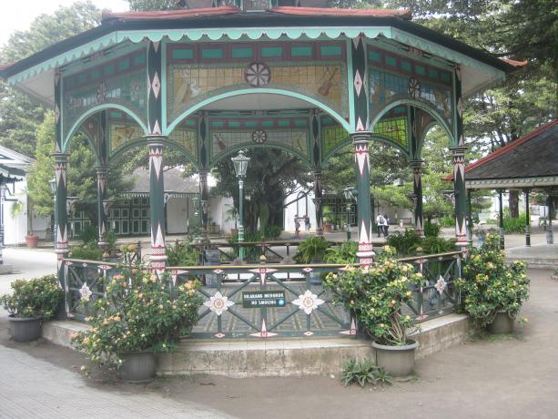 Click image for larger version
Name: sd 722.jpg
Views: 1
Size: 64.9 KB
ID: 25362