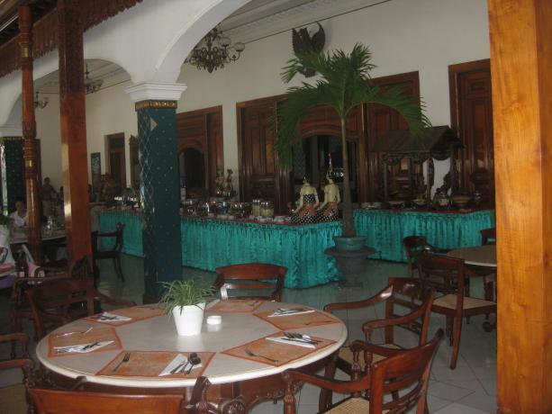 Click image for larger version
Name: sd 744.jpg
Views: 1
Size: 40.6 KB
ID: 25370