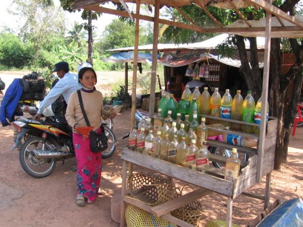 Click image for larger version
Name: Gorivo uz put.jpg
Views: 1
Size: 66.6 KB
ID: 25376